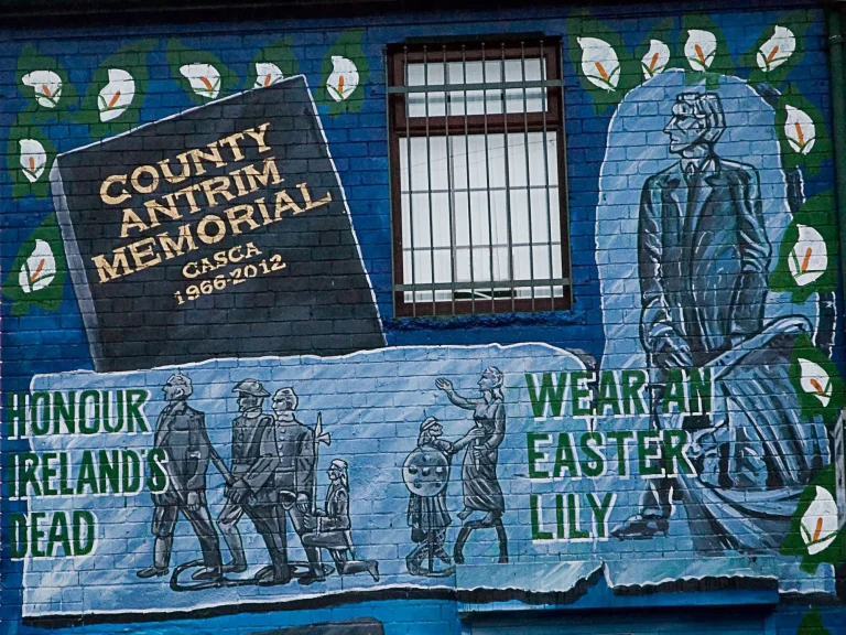 Political murals Belfast history
